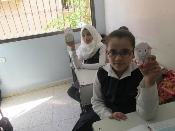جمعية الأمل الخيرية للصم في مدينة قلقيلية تدرس مشروع بناء أول مدرسة ثانوية للصم في فلسطين