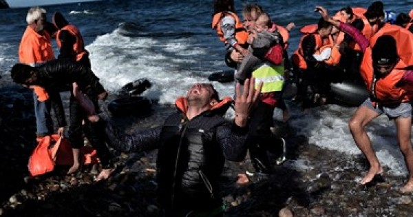 الهجرة الدولية : تراجع حاد فى أعداد المهاجرين القادمين إلى جزر اليونان
