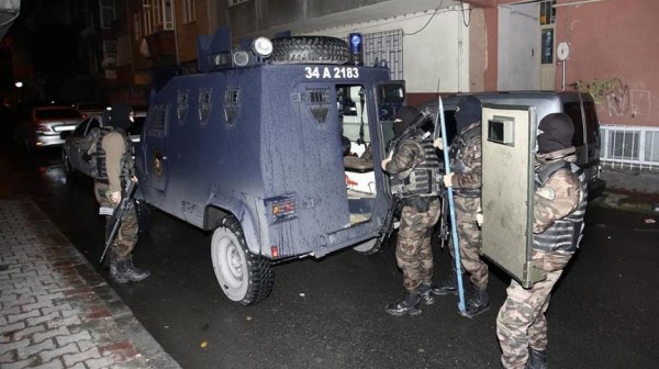توقيف شخص يشتبه بانتمائه لداعش في عملية أمنية بإسطنبول
