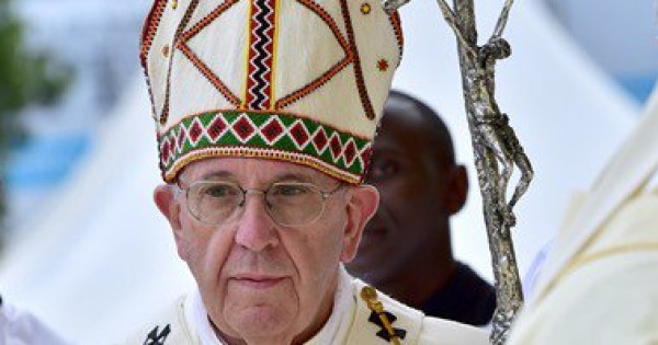 البابا فرنسيس يدين "اشكالا جديدة من الاستعمار" حيال الدول الافريقية
