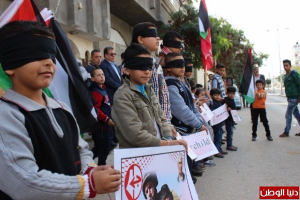أشبال الجبهة الشعبية في خان يونس يشاركون بوقفة إسنادية لأطفالنا الأسرى