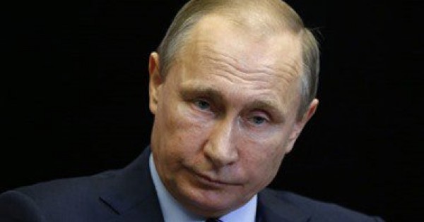 سياسى روسى يطالب بوتين بقصف إسطنبول بقنبلة نووية