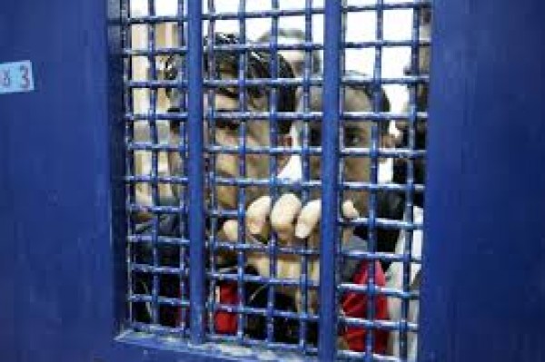 هيئة الأسرى: توترات في سجن إيشل، وأسير في مجيدو يبدأ غدا إضراباً مفتوحا عن الطعام