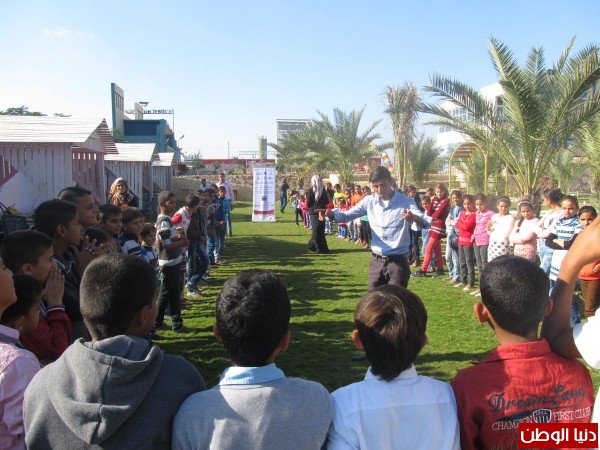 جمعية الرواد تنظم رحلة ترفيهية لأطفال مشروع التعافي من الحرب شرق محافظة خانيونس