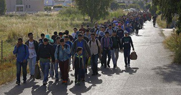 تركيا تعتقل 1300 مهاجر بعد ساعات من اتفاق مع الاتحادى الأوروبى