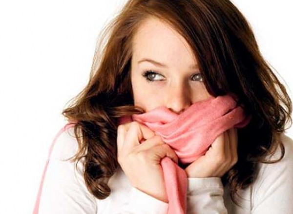 دراسة حديثة تثبت أن تركيبة الجسد الأنثوي وراء شعورك الدائم بالبرد!