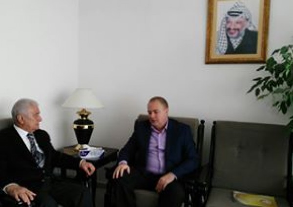 زكي يلتقي السفير الروسي لدى دولة فلسطين