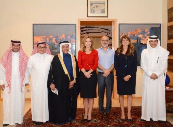الأمير خالد بن فيصل آل سعود يحضر توقيع مذكرة تبرع السعودية  لمؤسسة الحسين للسرطان بـ400 ألف دولار للمرضى السوريين