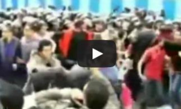 عزمي مجاهد يسب شباب الثورة: «عيال جواسيس وخونة»