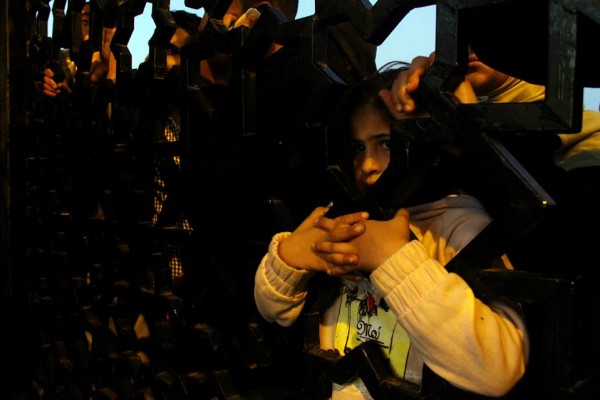 عن معبر رفح : لماذا لا يطلب الرئيس أبو مازن تدخل الدول العربية لإنهاء الانقسام ؟