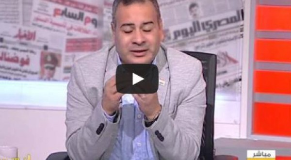 القرموطى باكيا - نفسى أروح أقعد على حجر وزير الداخلية .. فيديو