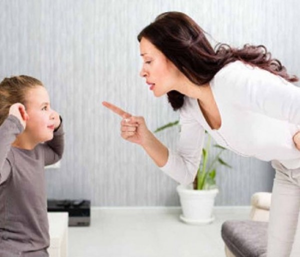 طفلى يضربنى ما الحل دنيا الوطن
