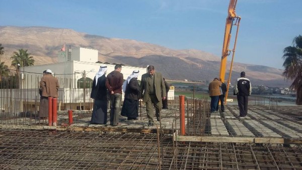 أوقاف طوباس واوقاف شؤون القدس تتفقدان اجراءات اعمار مسجد معاذ بن جبل في العقربانية