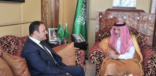السفير السعودي يكشف تفاصيل التحالف الإسلامي في مؤتمر صحفي