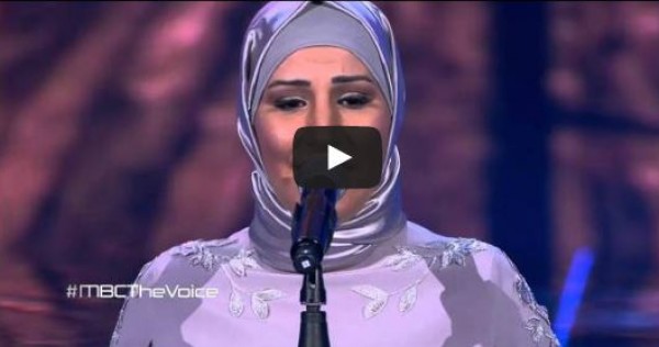 نداء شرارة في المرحلة النهائية من "ذافويس"