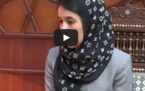 شيخ الأزهر للأيزيدية نادية الهاربة من جحيم داعش - فندنا مزاعهمهم لكن تفكيرهم صعب .. فيديو