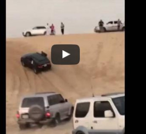 بسبب استهتار سائقيها أثناء القيادة.. شاهد: لحظة انقلاب سيارتي "جيب"