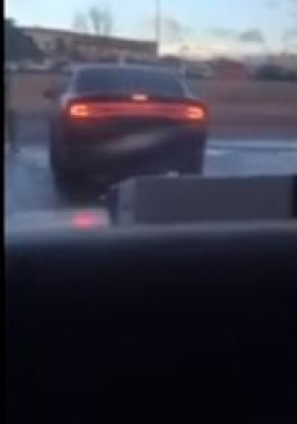 بالفيديو ... القبض على شابين تحرشا بفتاتي الطائف