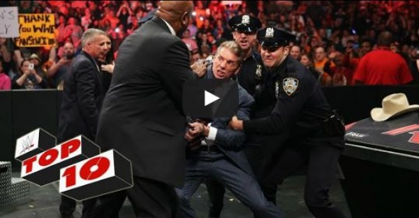 شاهد أفضل 10 لحظات في عرض WWE RAW النهائي 2015