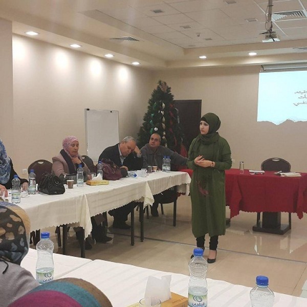 نقابة العاملين في الزراعة تختتم دورة تأهيليه للمرأة العاملة