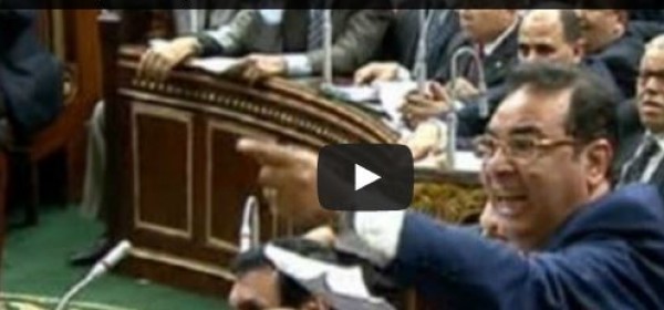 فيديو مسرب من مسرح الشعب: ألفاظ مشينة وضحكات حشاشين