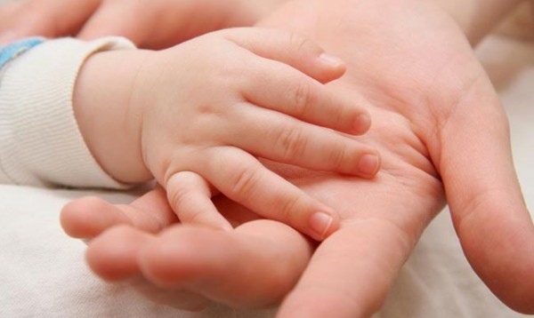 بالفيديو .. معلومات جديدة عن التلقيح الصناعي تعرفي عليها