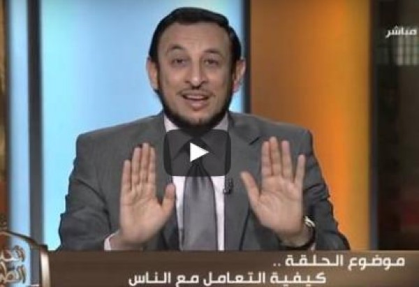 شاهد: عبد المعز يشرح كيفية التعامل مع الناس كما أمر الله
