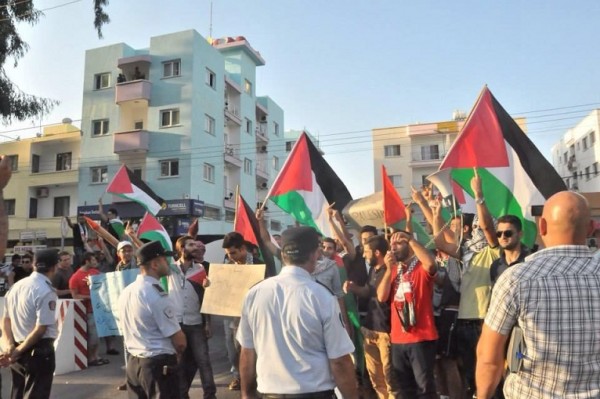 و قفة تضامنية في براغ مع فلسطينيي 48