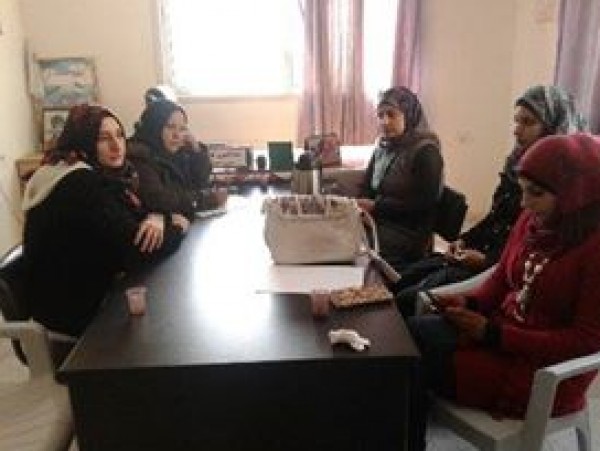كتله تحرير المرأة تعقد اجتماعها في طوباس وتحيي انتفاضة وصمود شعبنا الفلسطيني