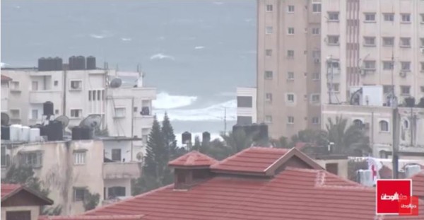 غزة تغرق بأمطارها صباح اليوم (فيديو)