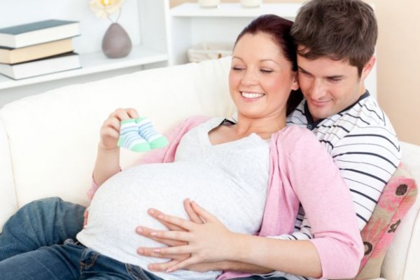 10 طرق تساعدين بها زوجك لاستقبال المولود الجديد