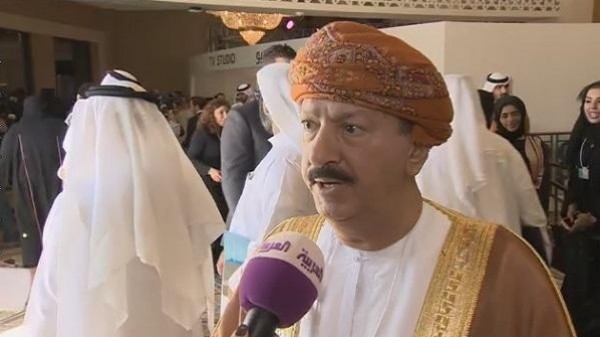 سلطنة عمان تعتزم اقتراض 10 مليارات دولار من الخارج