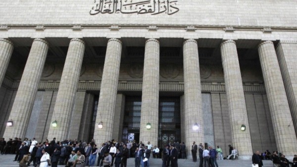 مصر.. السجن 8 سنوات لضابط شرطة أدين بضرب رجل حتى الموت
