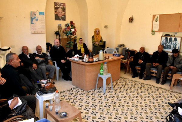 محافظة سلفيت ووكالة الغوث تنظمان لقاء دمج بين الشباب والمسنين