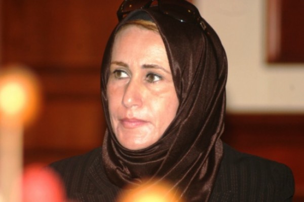 نجاة أبوبكر: أحد وزراء الحكومة حصل على مبلغ مالي من موارد حكومية يزيد عن ثمانمائة الف شيكل لتنفيذ مشروع خاص !