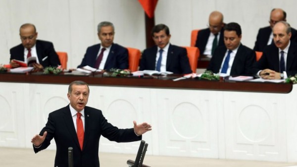 أردوغان يصطدم بالبرلمان في مشروعه للنظام الرئاسي