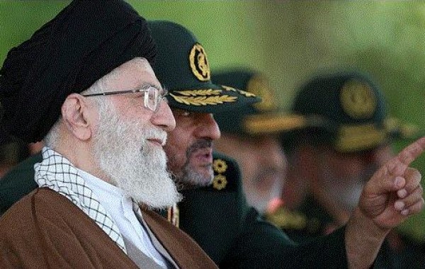 الحرس الثوري.. أحد أدوات مرشد إيران لإحكام قبضته سياسيا