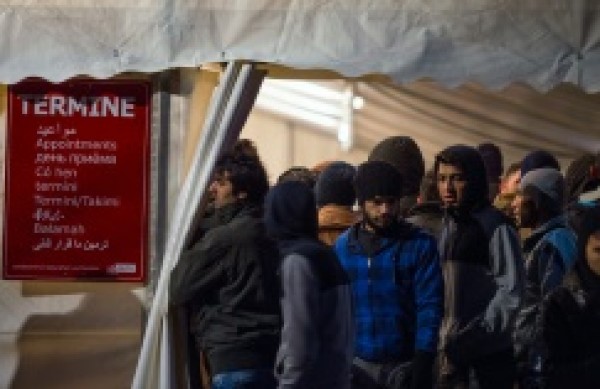مسؤولون المان يدينون اعمال الشغب المناهضة للهجرة شرق البلاد