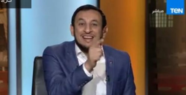 هل هناك تعارض بين "وأما بنعمة ربك فحدث" و "استعينوا على قضاء حوائجكم بالكتمان"