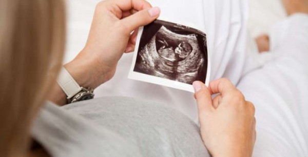 8 نصائح لإخفاء خبر حملك