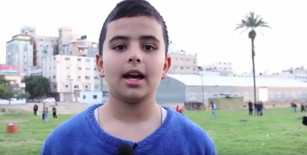 شاهد كيف تضامن أهل غزة مع الأسير محمد القيق