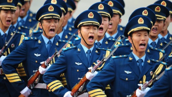 الصين تعزز تواجدها العسكري في جزيرة متنازع عليها مع تايوان وفيتنام