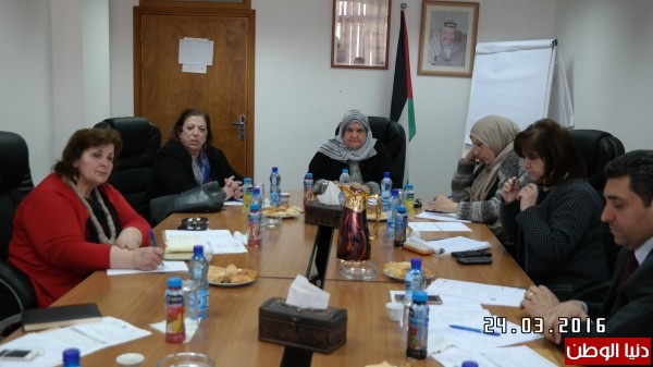 الآغا تبحث توحيد جهود وفد فلسطين المشارك بالدورة الستين في لجنة وضع المرأة في الأمم المتحدة
