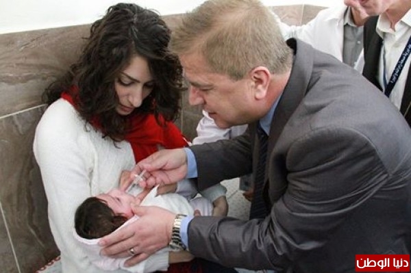 بالصور ... وزارة الصحة تضم طعم "روتا فيروس" ضمن البرنامج الوطني للتطعيم