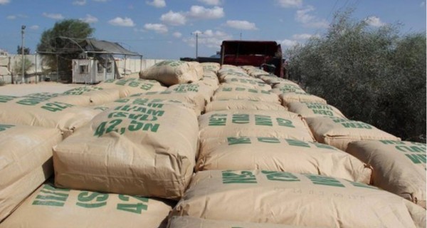 رغم الاستيراد من "نيشر" الاسرائيلية : اسرائيل تُعلن انخفاض أسعار الاسمنت و "سند" تعلن ارتفاعها !