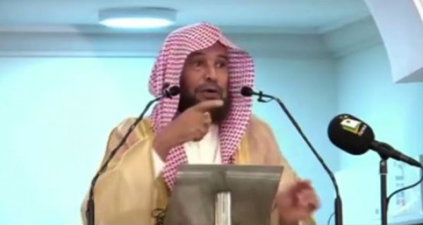تعليق داعية سعودي على حادثة عائض القرني