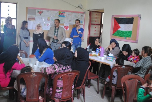 نادي بنات فلسطين في جمعية ناشط تنظم احتفالاً للأمهات في يوم المرأة العالمي