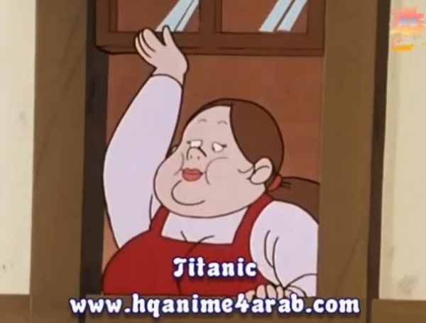 بالفيديو ... المرأة البدينة و الدجاجة