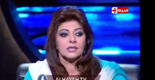 هالة صدقى تطلب حذف خانة الديانة من البطاقة