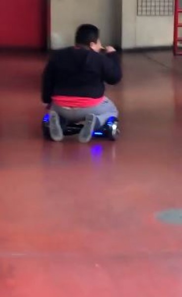 من الكسل ما قتل